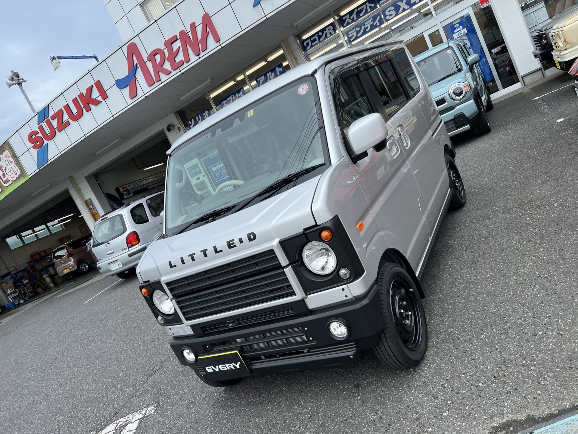 DA17Wエブリイワゴン最新カスタム事例紹介！ | 埼玉県の新車